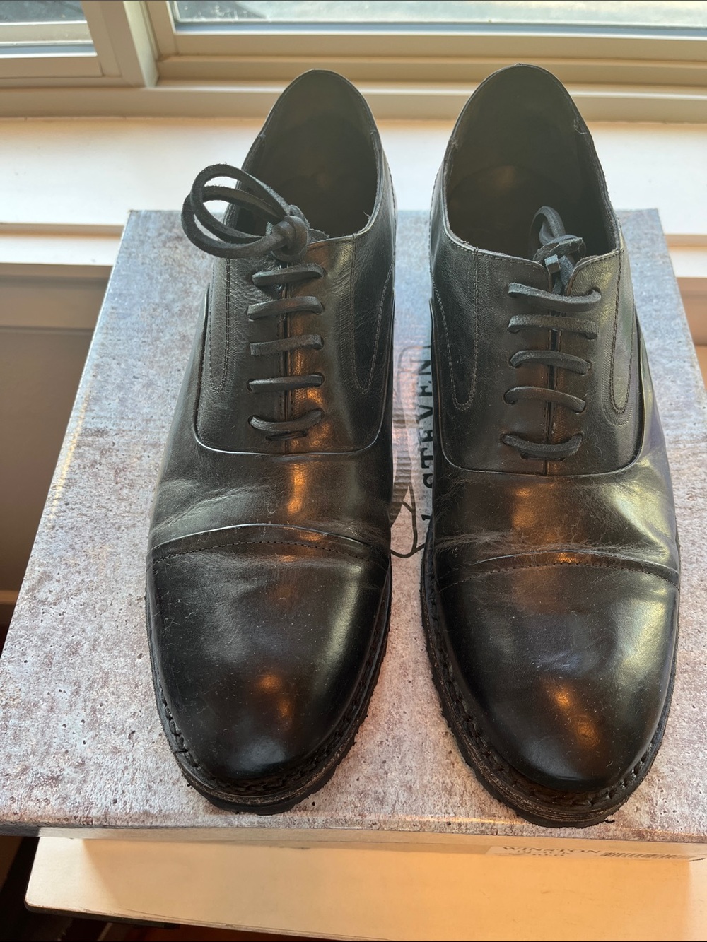 Freebird by Steven Winston Black Leather Cap-Toe Oxfords